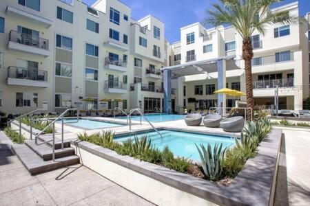Paradise Cozysuites With Pool And Jacuzzi 11 Phoenix Exteriör bild