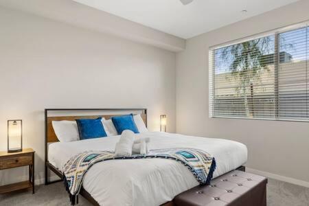 Paradise Cozysuites With Pool And Jacuzzi 11 Phoenix Exteriör bild
